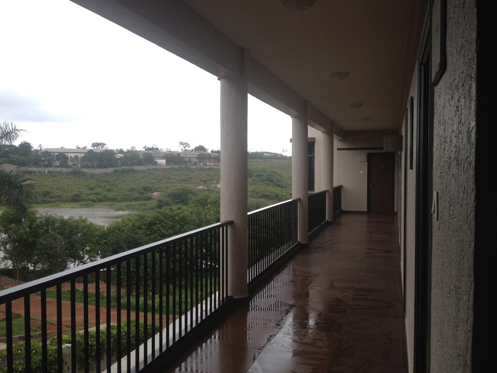 Cotton County Club And Resort Hubli Quarto foto